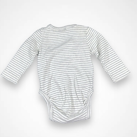 4/$20 H&M White Striped Cotton Onesie - Picture 3 of 4